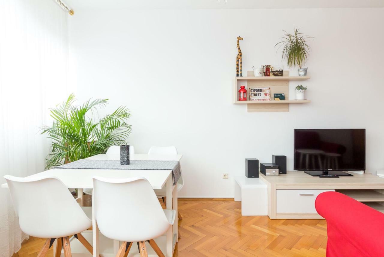 "Apartment Zagreb Idila Center", With A Balcony, Speed Wifi Buitenkant foto